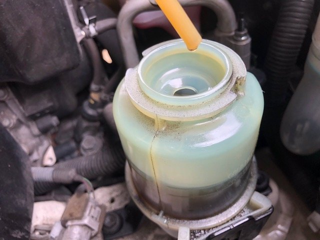 What Is Power Steering Fluid Color?
