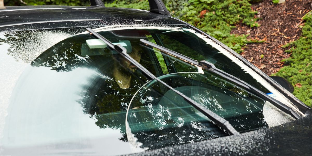 How Much Does It Cost To Replace a Windshield Wiper?