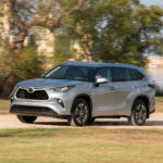 How Much Does a Toyota Highlander Weight?